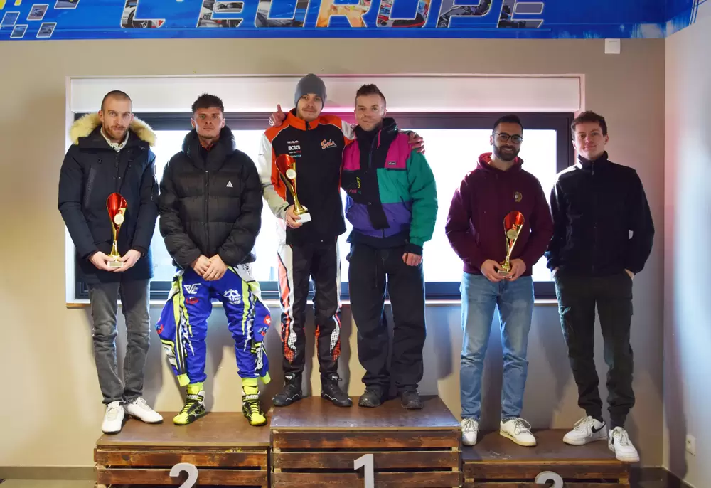 les pilotes au podium du challenge hivernal juniors manche 6 2024 2025